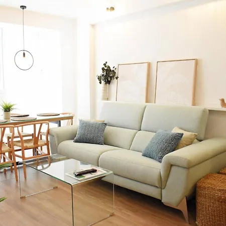 Precioso Apartamento De Tres Dormitorios Malaga Exterior photo